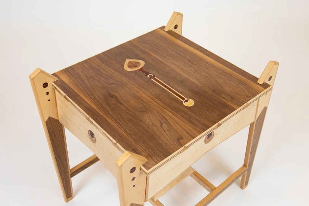 Lively fine furniture