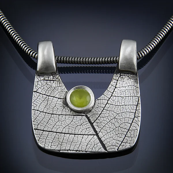 Pursuesilver