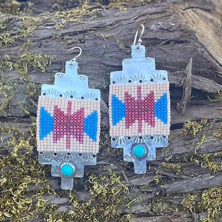 Lakota Bows and Arrows